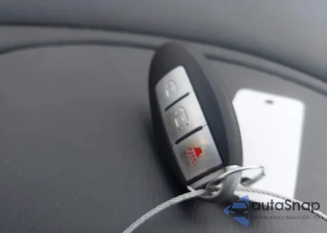 2015 Nissan Pathfinder Sl z USA, uszkodzony, nr VIN 5N1AR2MM2FC639194